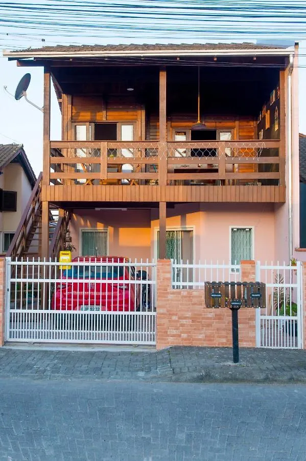 Espaco Vintage Picarras Apartment